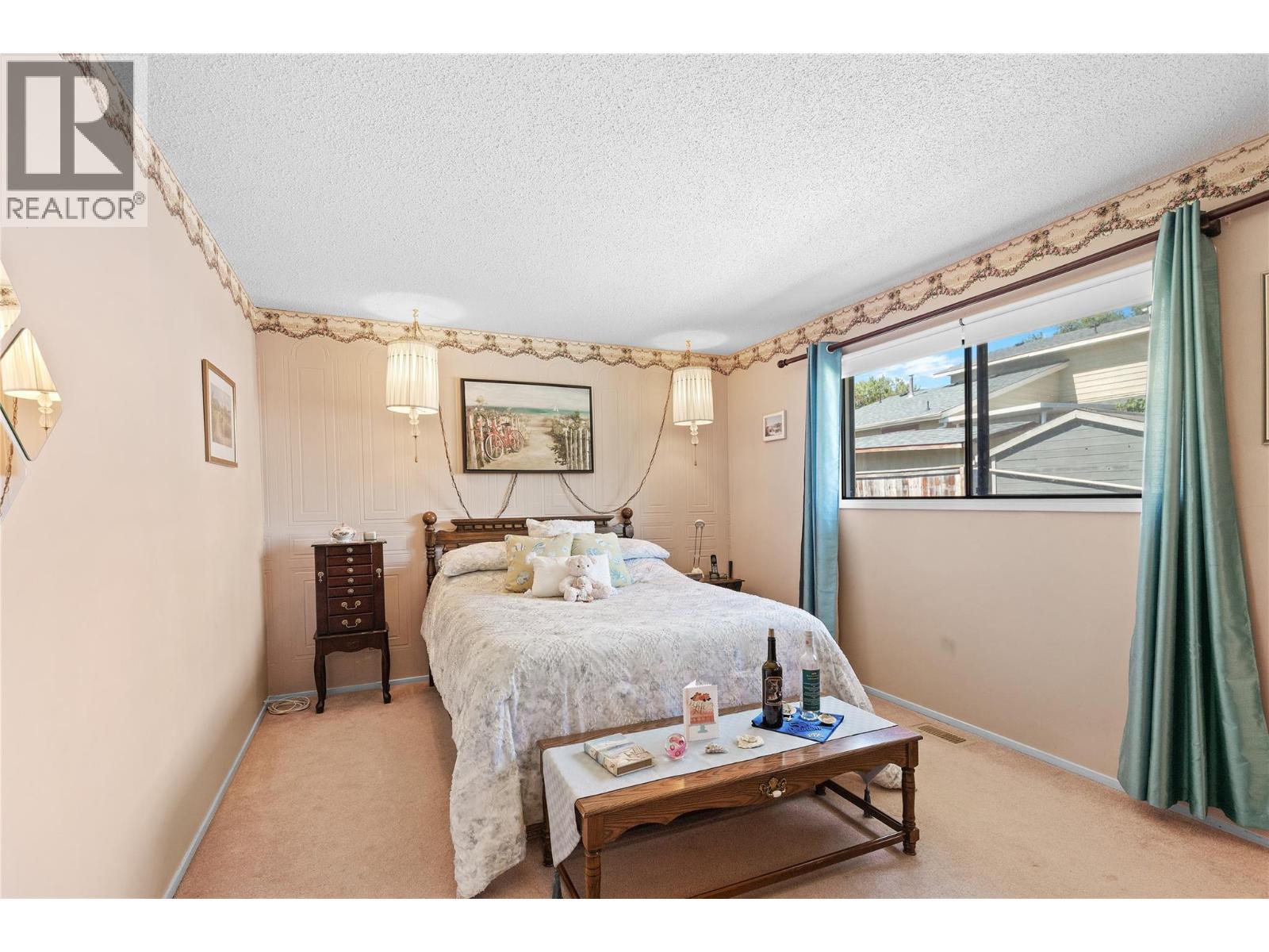 3011 11 Street. Vernon, British Columbia