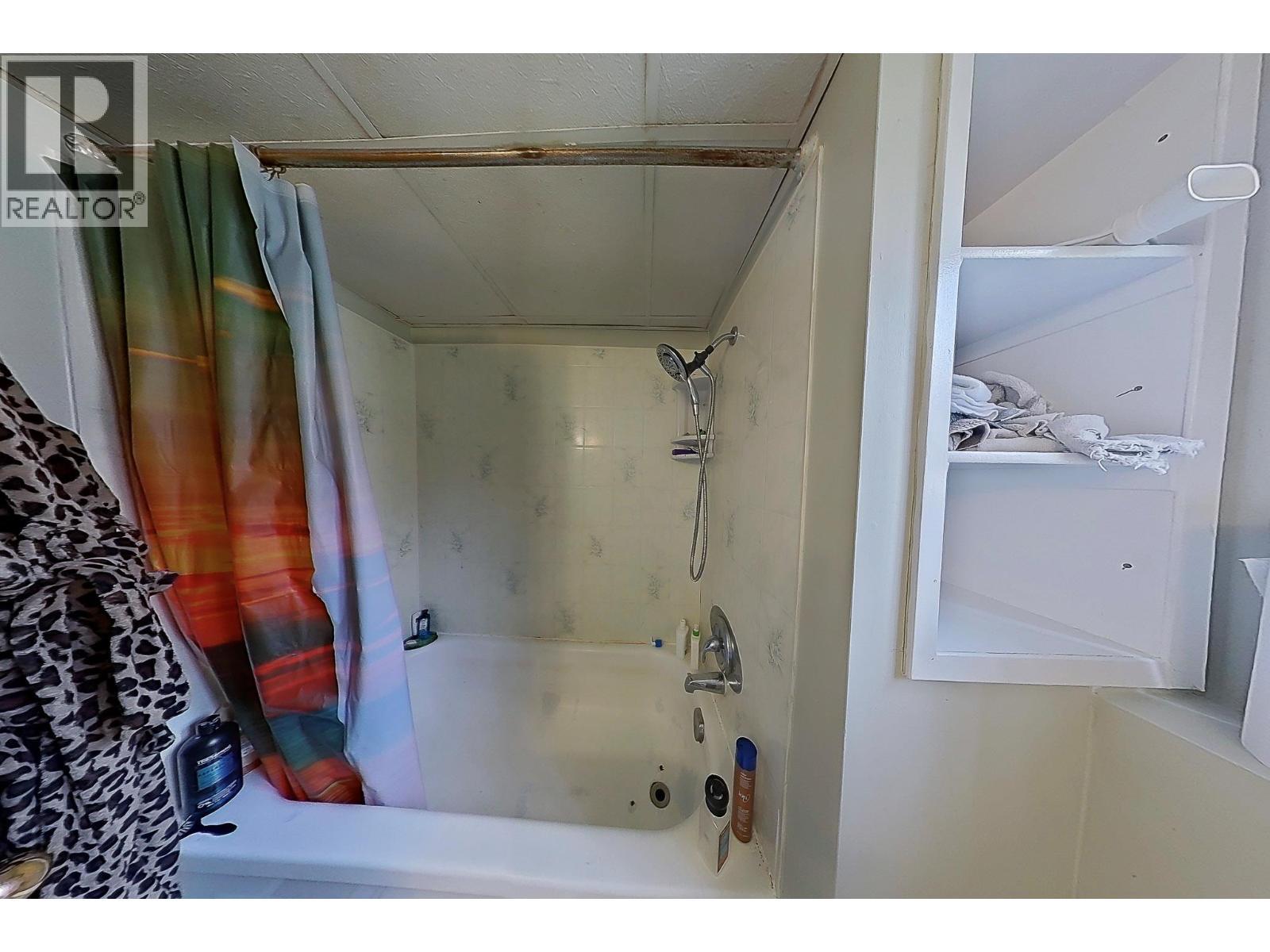 3011 11 Street. Vernon, British Columbia