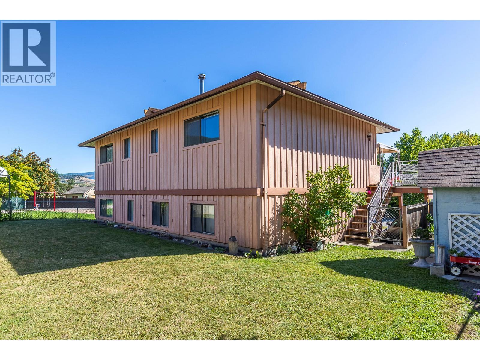 3011 11 Street. Vernon, British Columbia