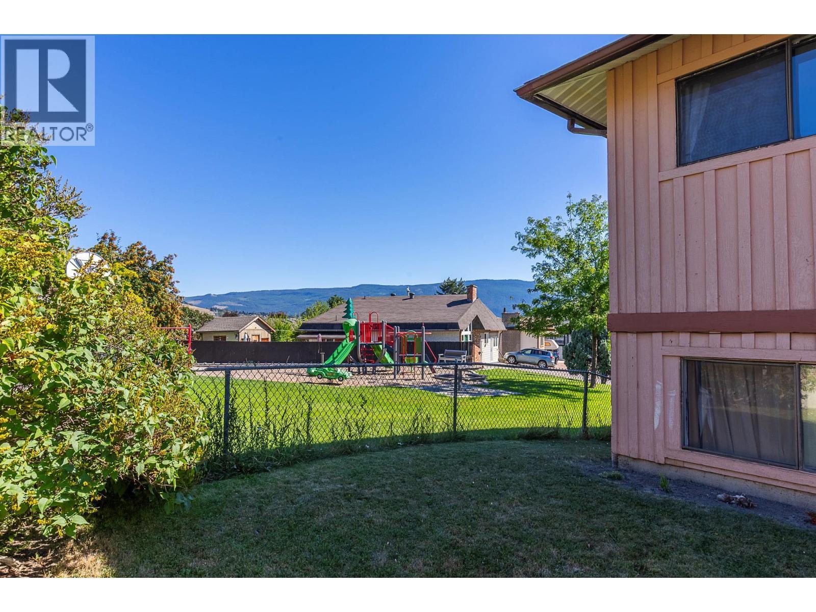 3011 11 Street. Vernon, British Columbia