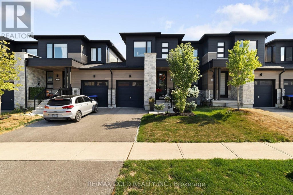 54 Eberhardt Drive, Wasaga Beach