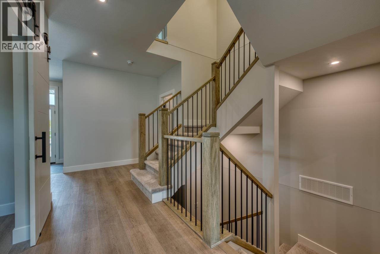 925 Bull Crescent. Kelowna, British Columbia