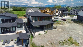 925 Bull Crescent. Kelowna, British Columbia