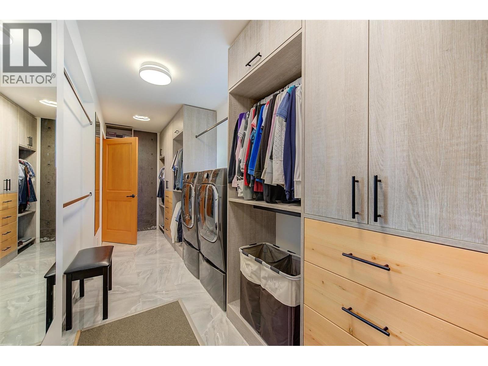 4495 Maxwell Road. Peachland, British Columbia