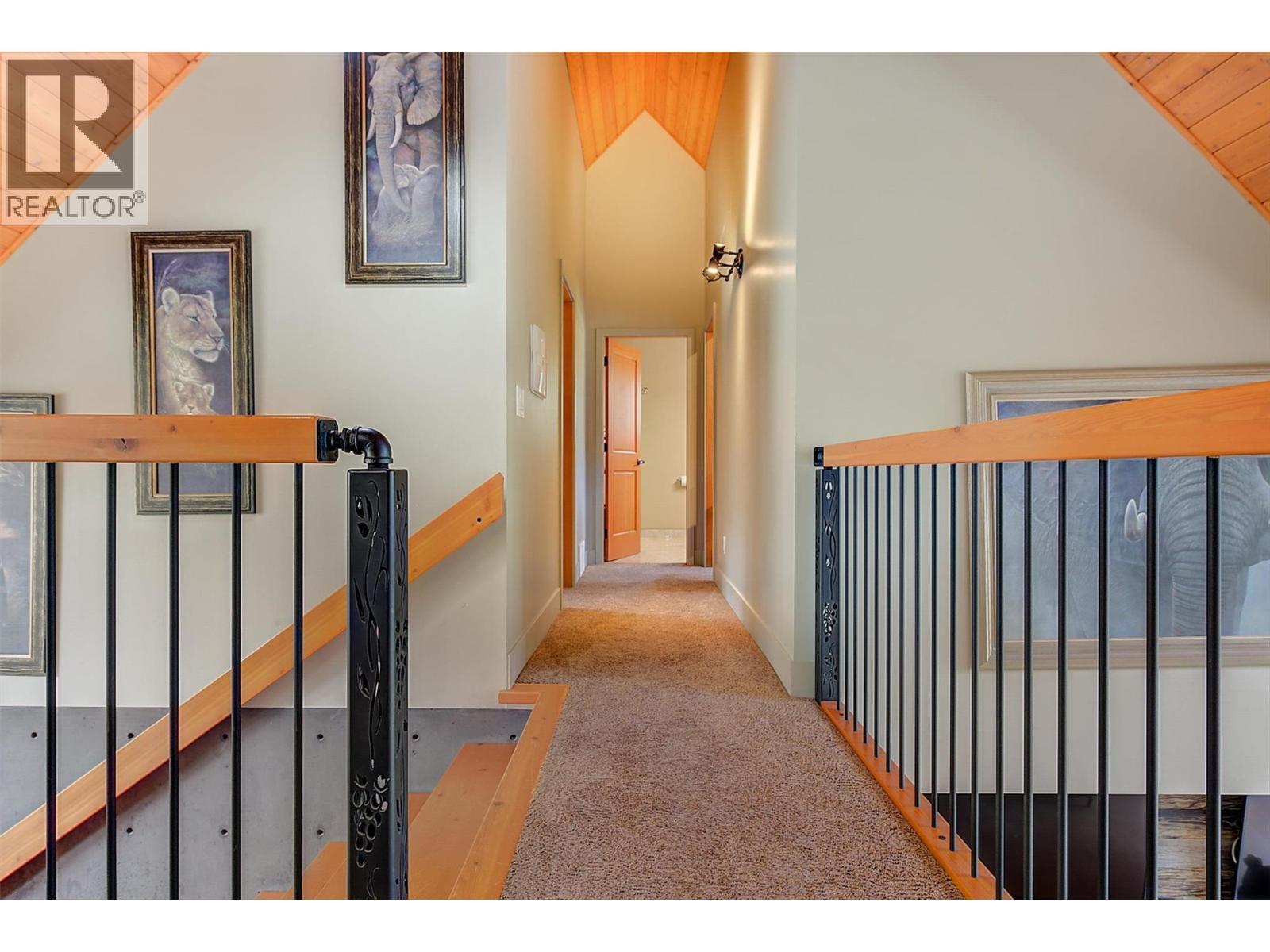 4495 Maxwell Road. Peachland, British Columbia