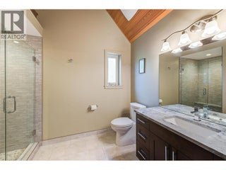 4495 Maxwell Road. Peachland, British Columbia