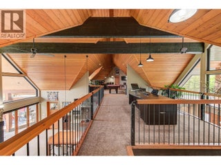 4495 Maxwell Road. Peachland, British Columbia