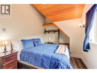 4495 Maxwell Road. Peachland, British Columbia