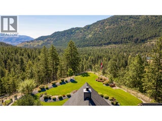 4495 Maxwell Road. Peachland, British Columbia