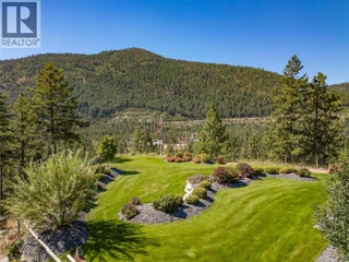 4495 Maxwell Road. Peachland, British Columbia