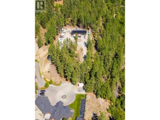 4495 Maxwell Road. Peachland, British Columbia