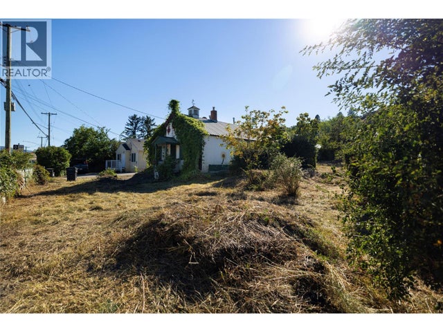 3902 Alexis Park Drive, Vernon