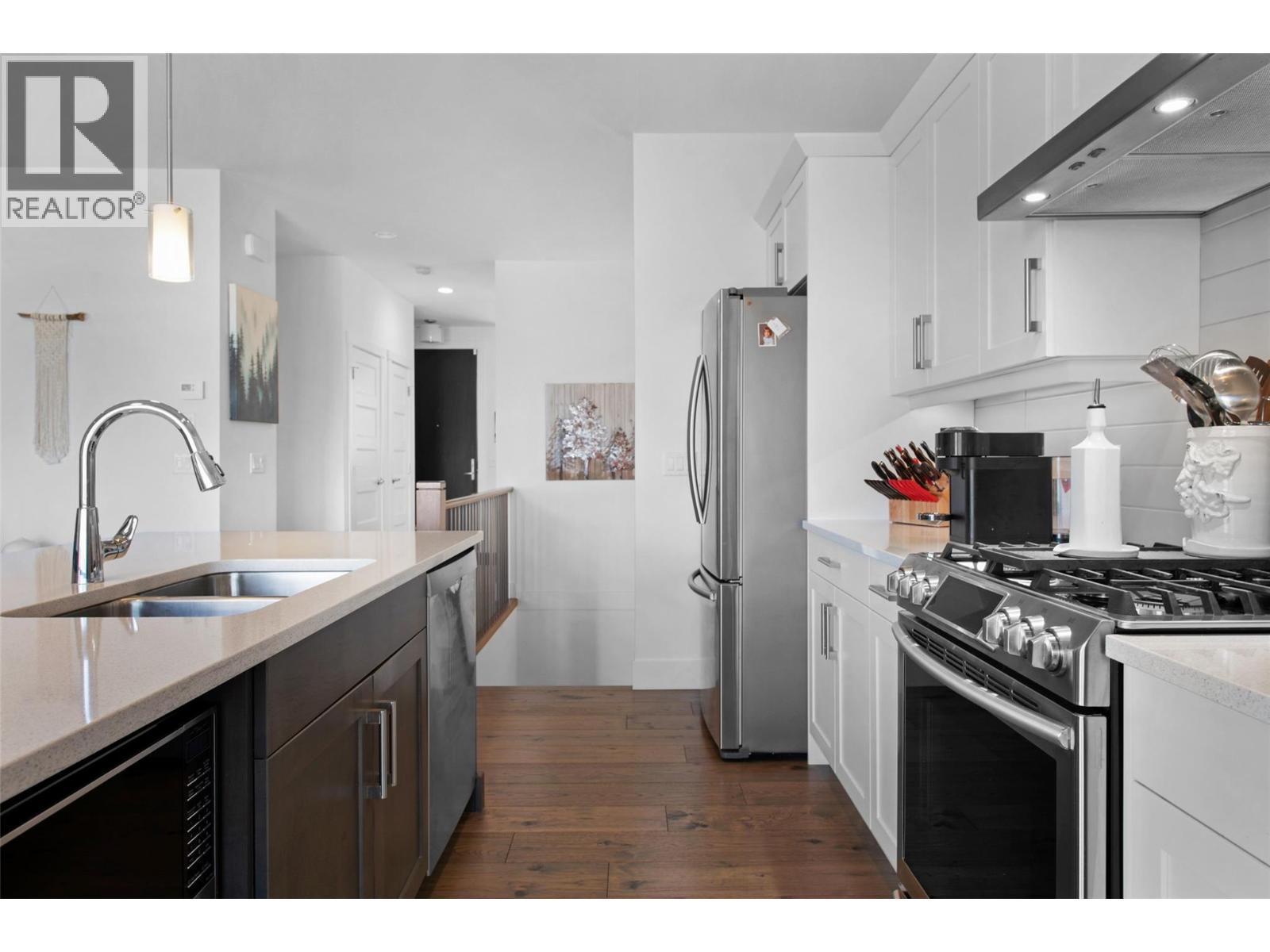 1664 Tower Ranch Drive. Kelowna, British Columbia