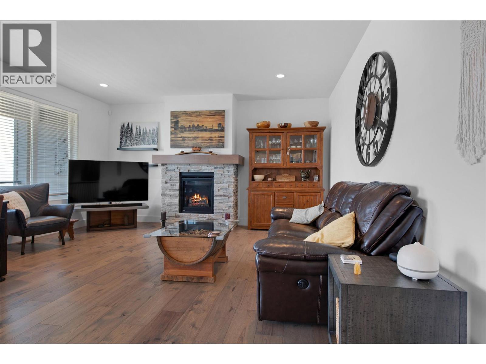 1664 Tower Ranch Drive. Kelowna, British Columbia