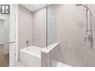 238 Leon Avenue Unit# 2107. Kelowna, British Columbia