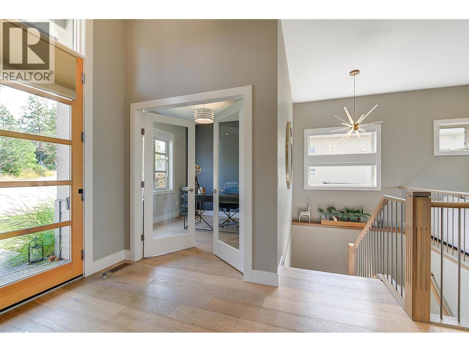 514 Quartz Crescent Unit# 6. Kelowna, British Columbia