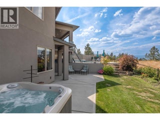 514 Quartz Crescent Unit# 6. Kelowna, British Columbia