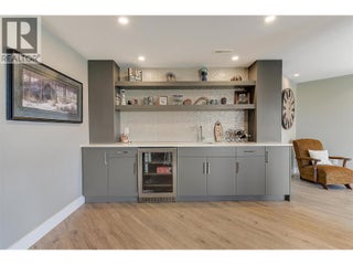 514 Quartz Crescent Unit# 6. Kelowna, British Columbia