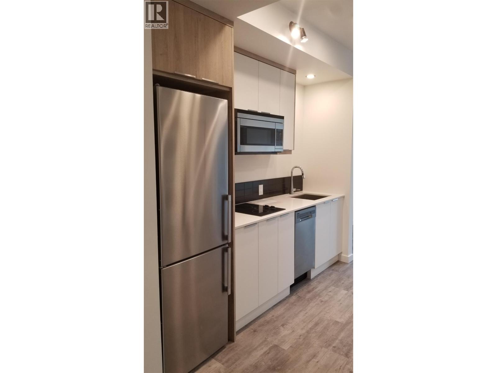 1083 Klo Road Unit# 305. Kelowna, British Columbia