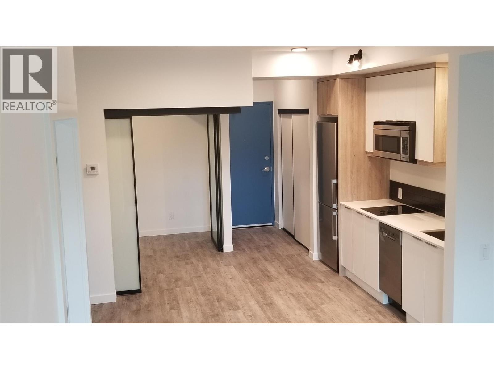 1083 Klo Road Unit# 305. Kelowna, British Columbia