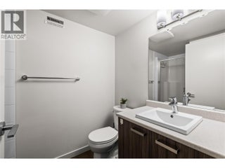 775 Academy Way Unit# Ph17. Kelowna, British Columbia