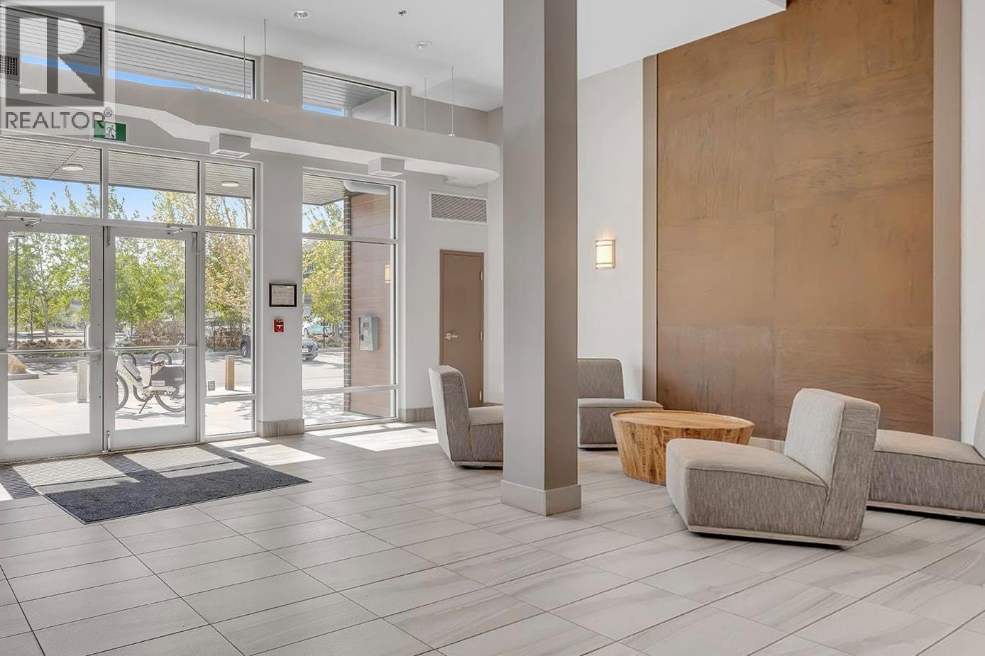 775 Academy Way Unit# Ph17. Kelowna, British Columbia