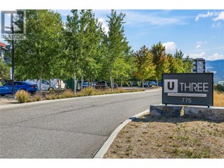 775 Academy Way Unit# Ph17. Kelowna, British Columbia