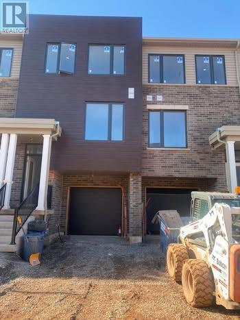 3 - 8 Radison Lane, Hamilton (mcquesten)