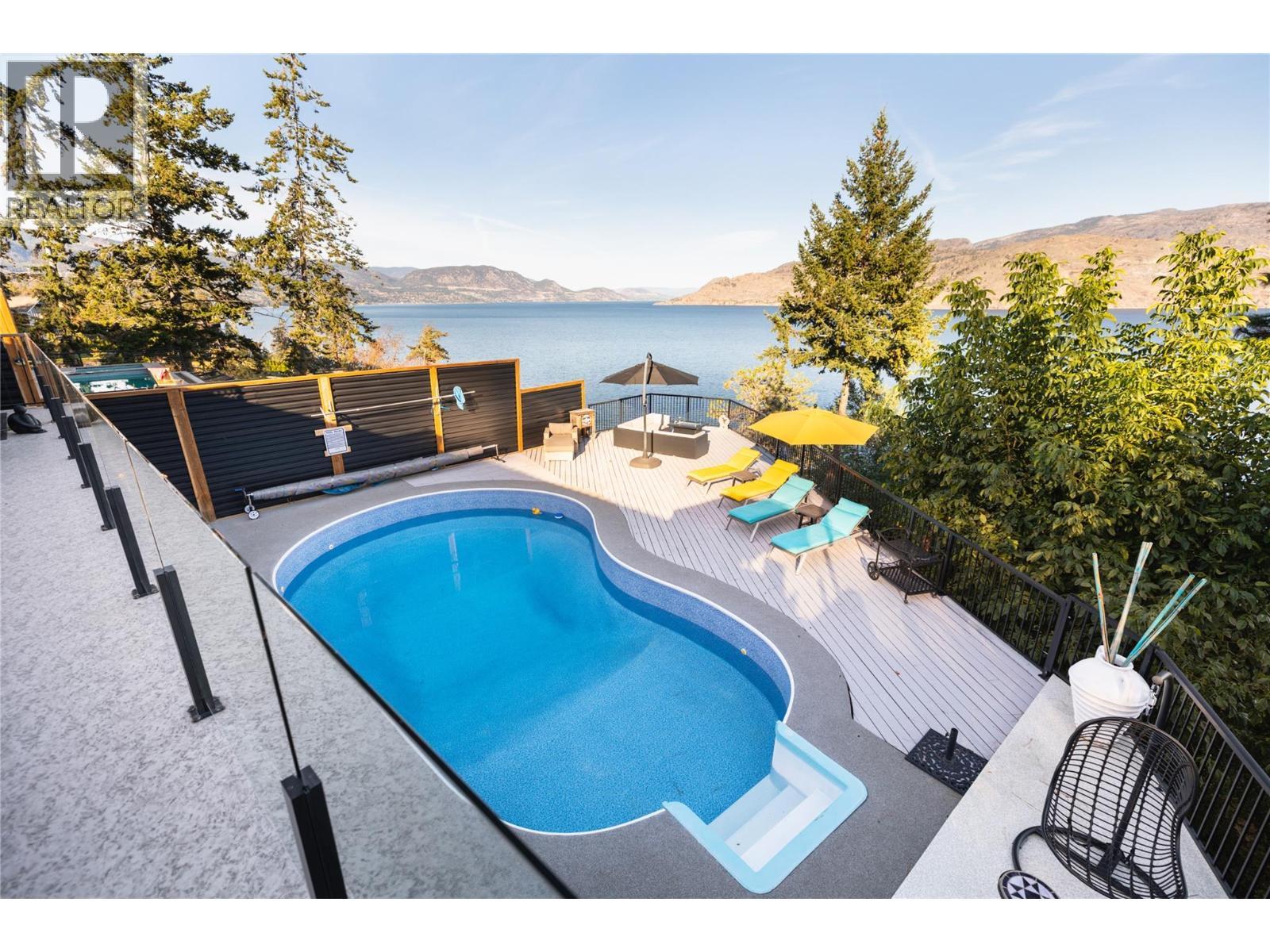 7192 Brent Road. Peachland, British Columbia
