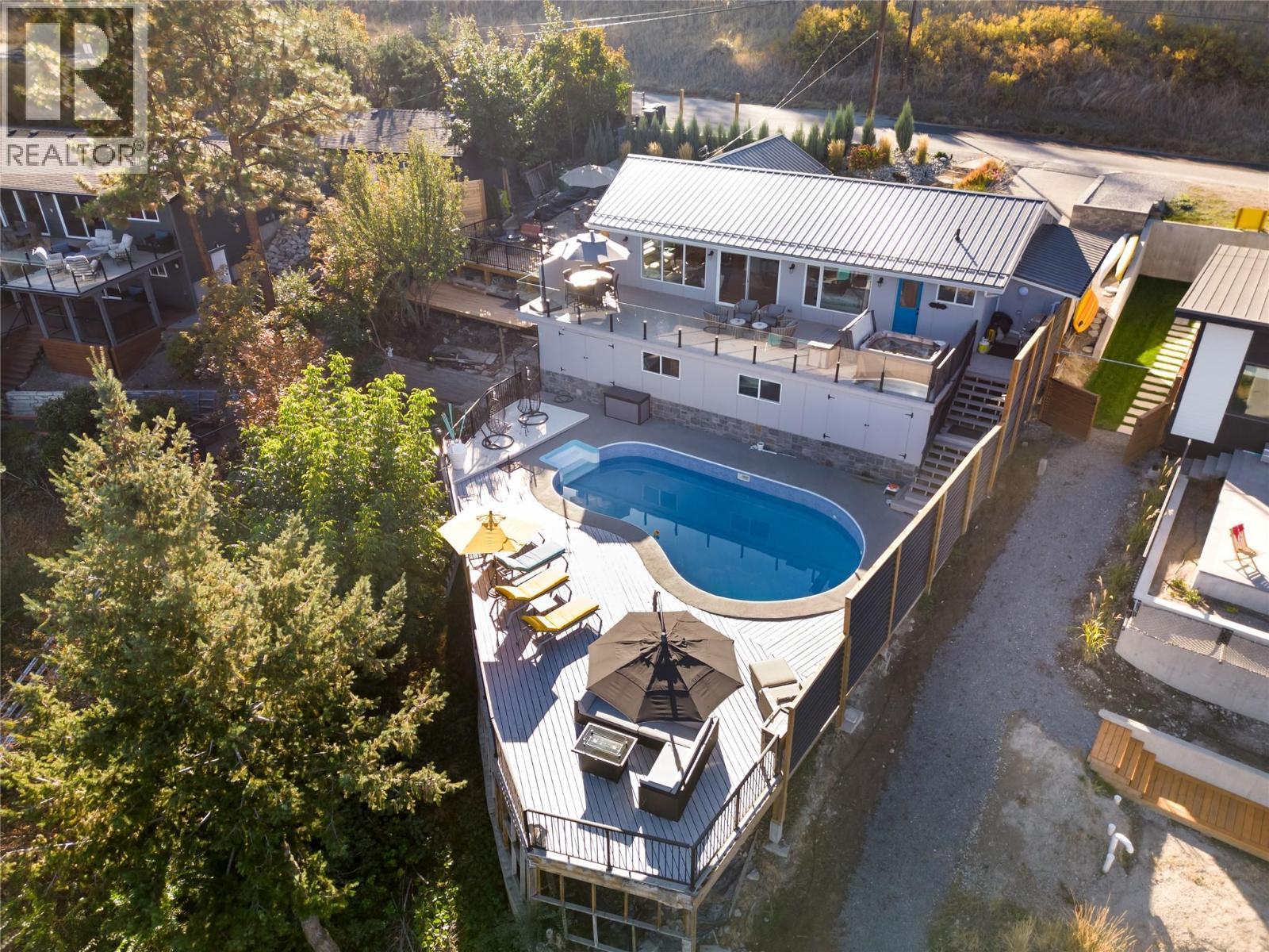 7192 Brent Road. Peachland, British Columbia