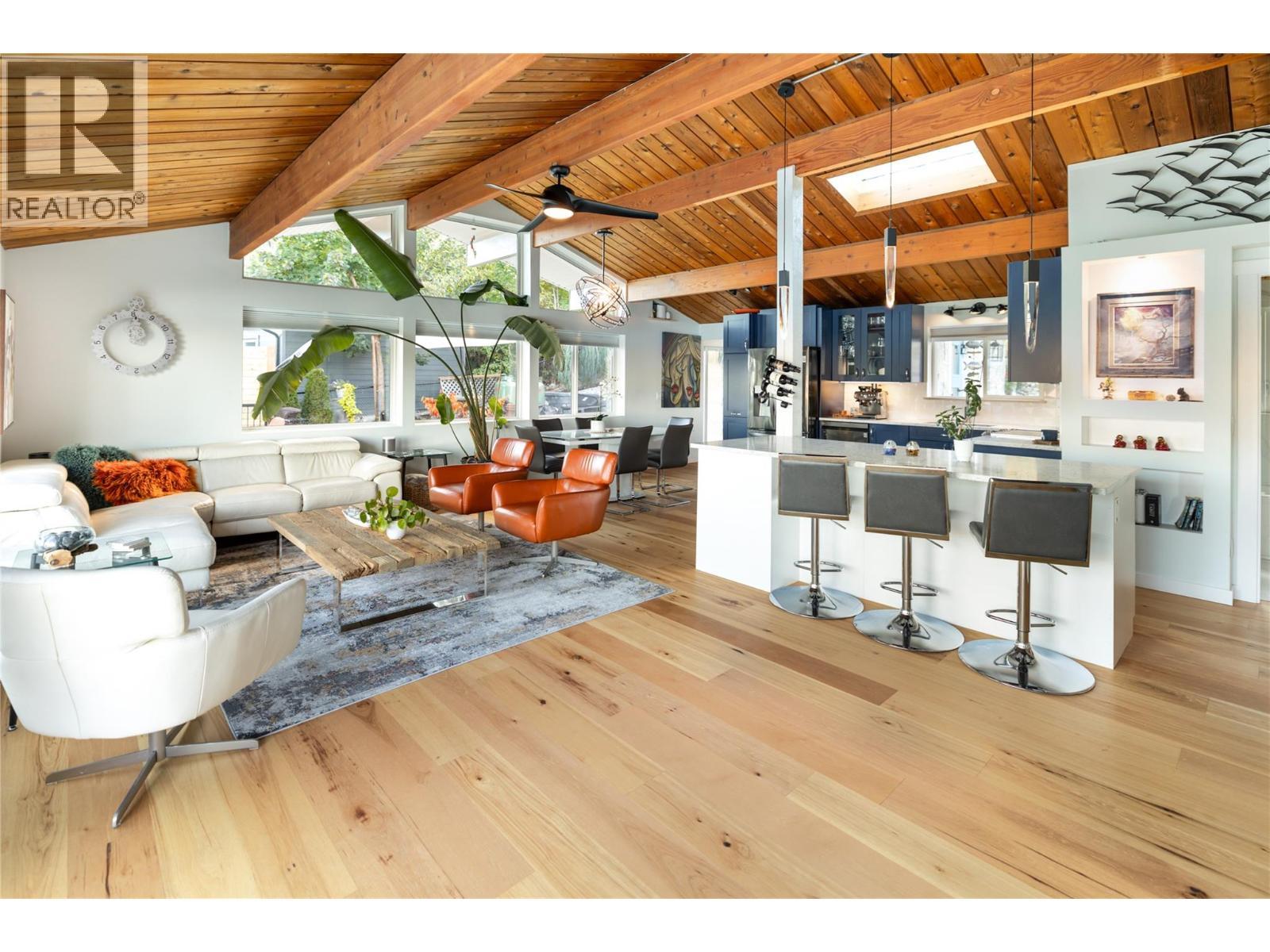 7192 Brent Road. Peachland, British Columbia