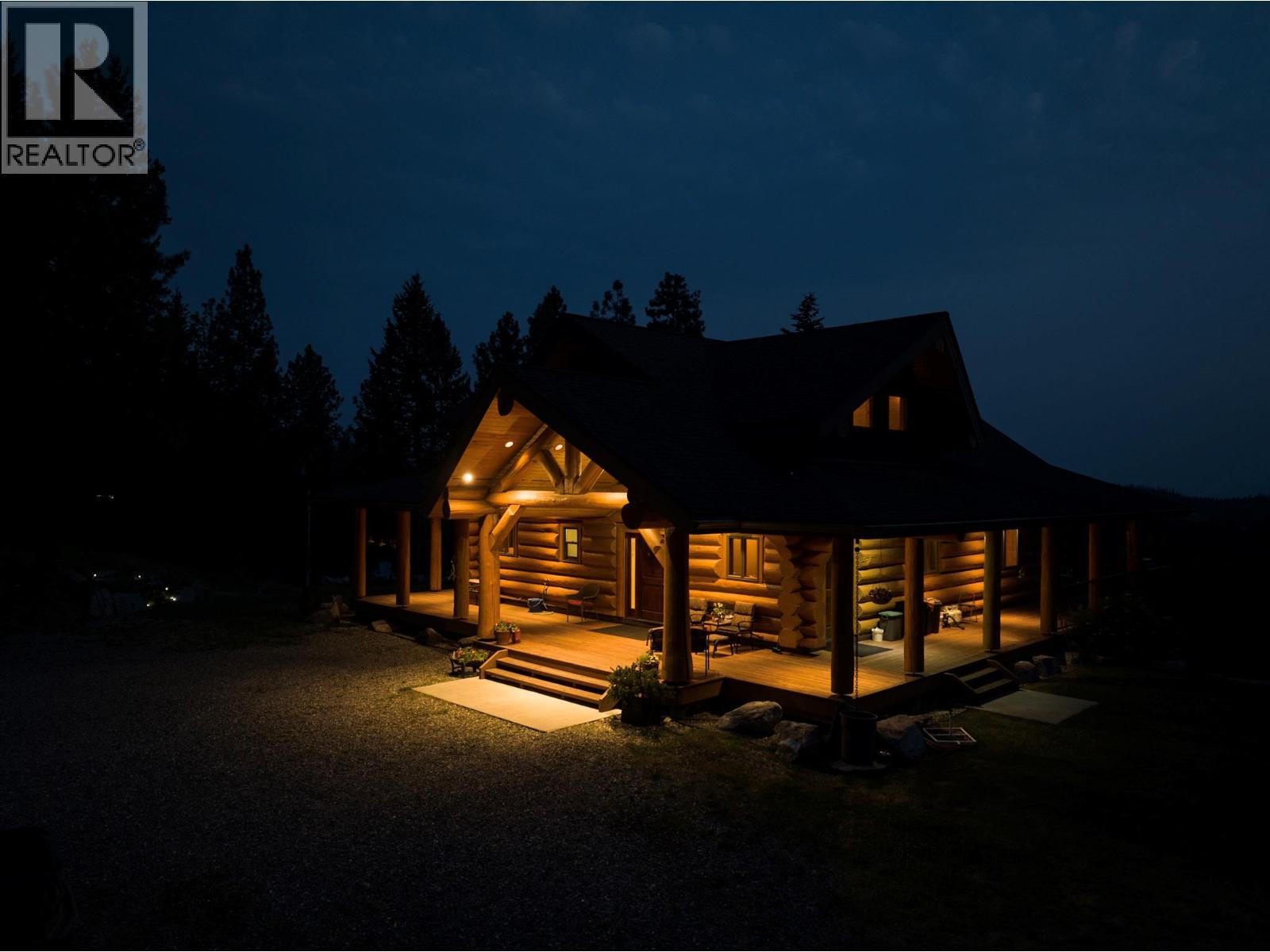 6470 Mckinney Road. Oliver, British Columbia