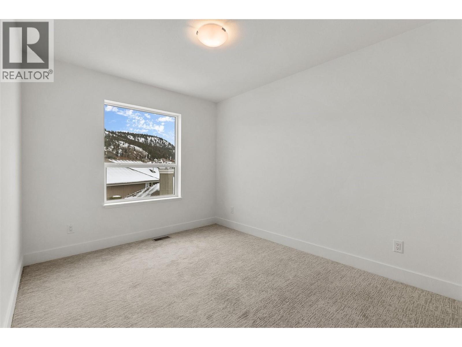 720 Valley Road Unit# 41. Kelowna, British Columbia