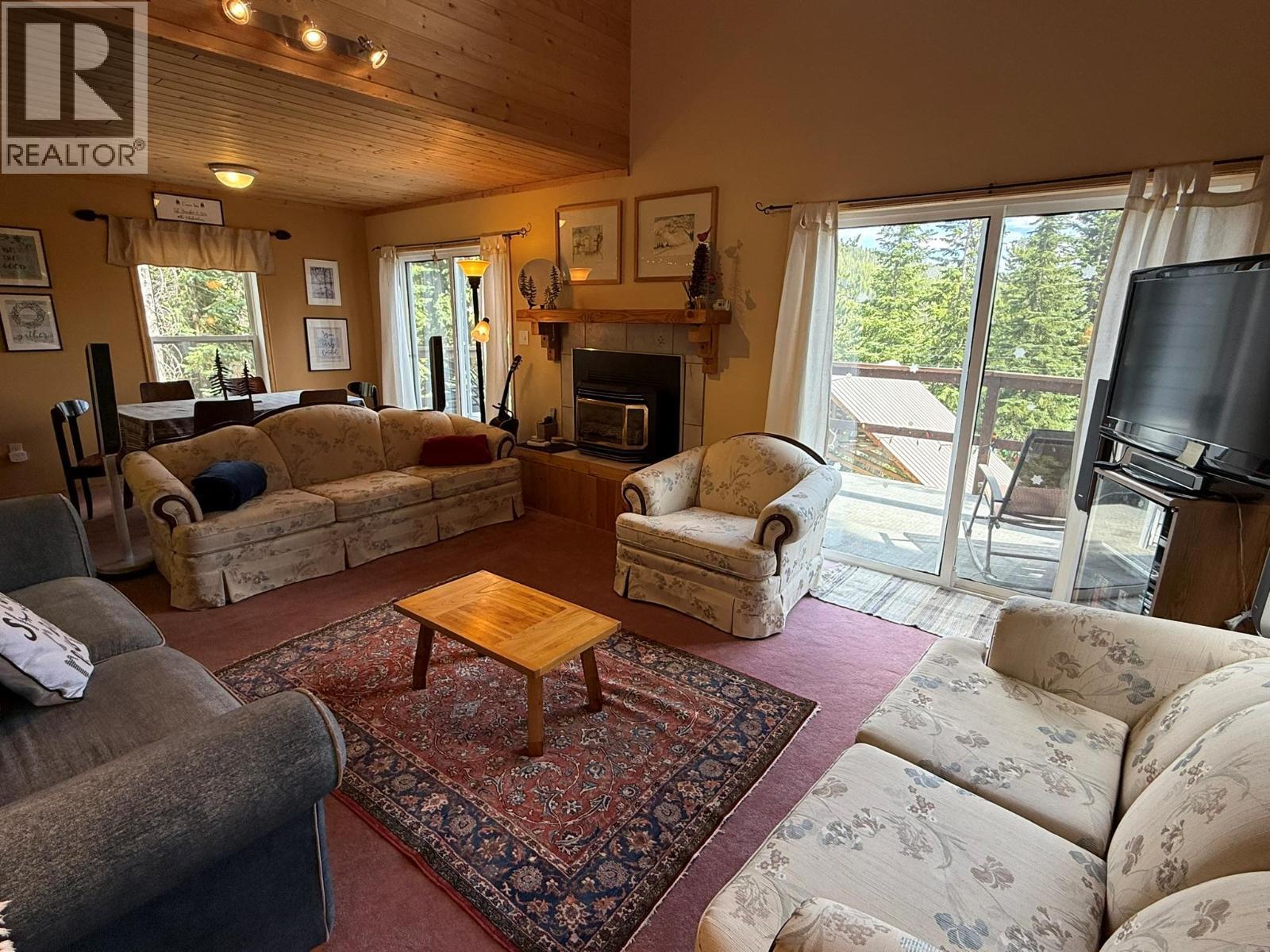 150 Porcupine Road. Oliver, British Columbia