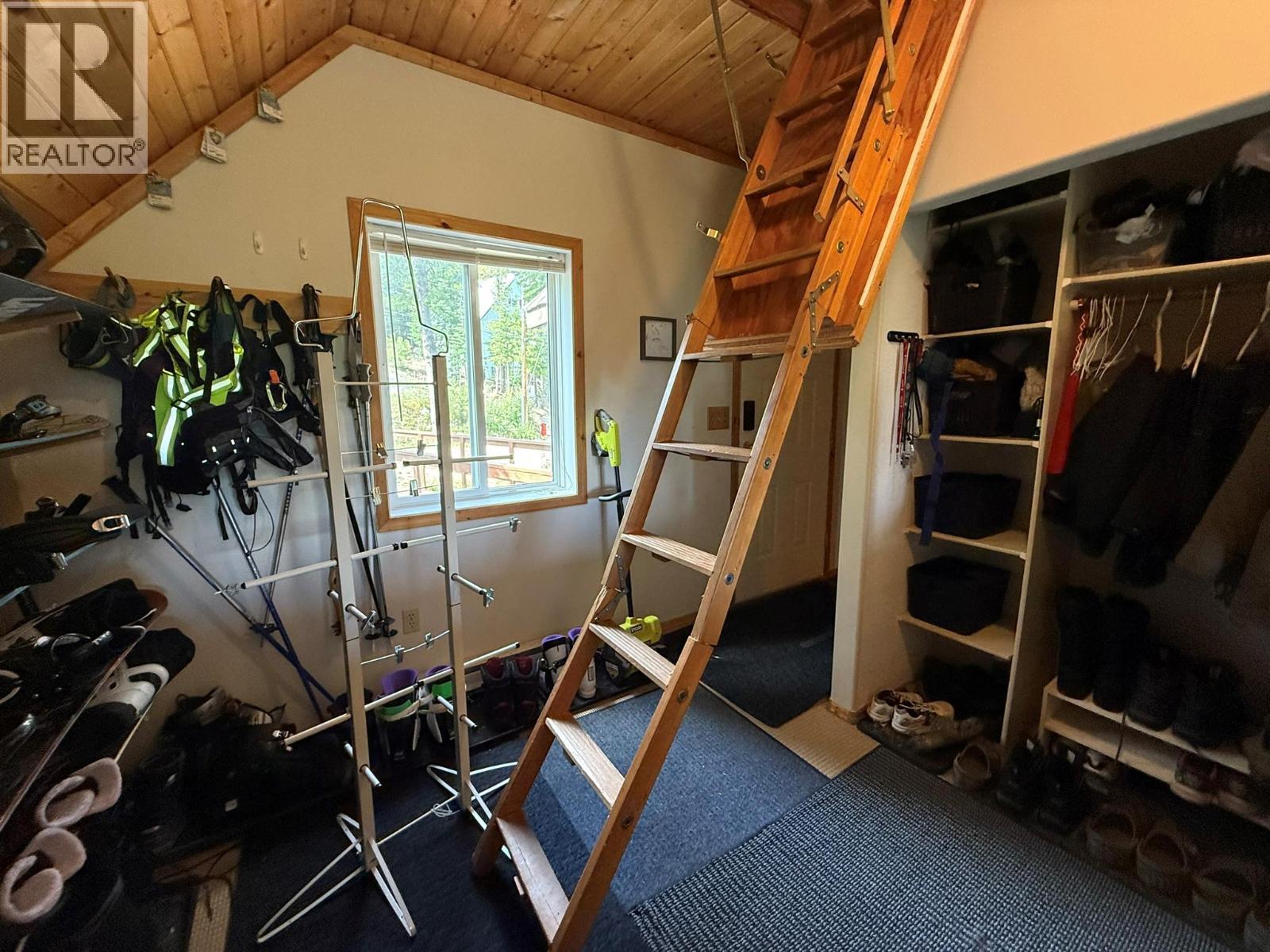 150 Porcupine Road. Oliver, British Columbia