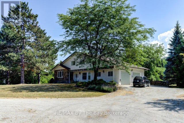 8223 30/31 Side Road, Clearview