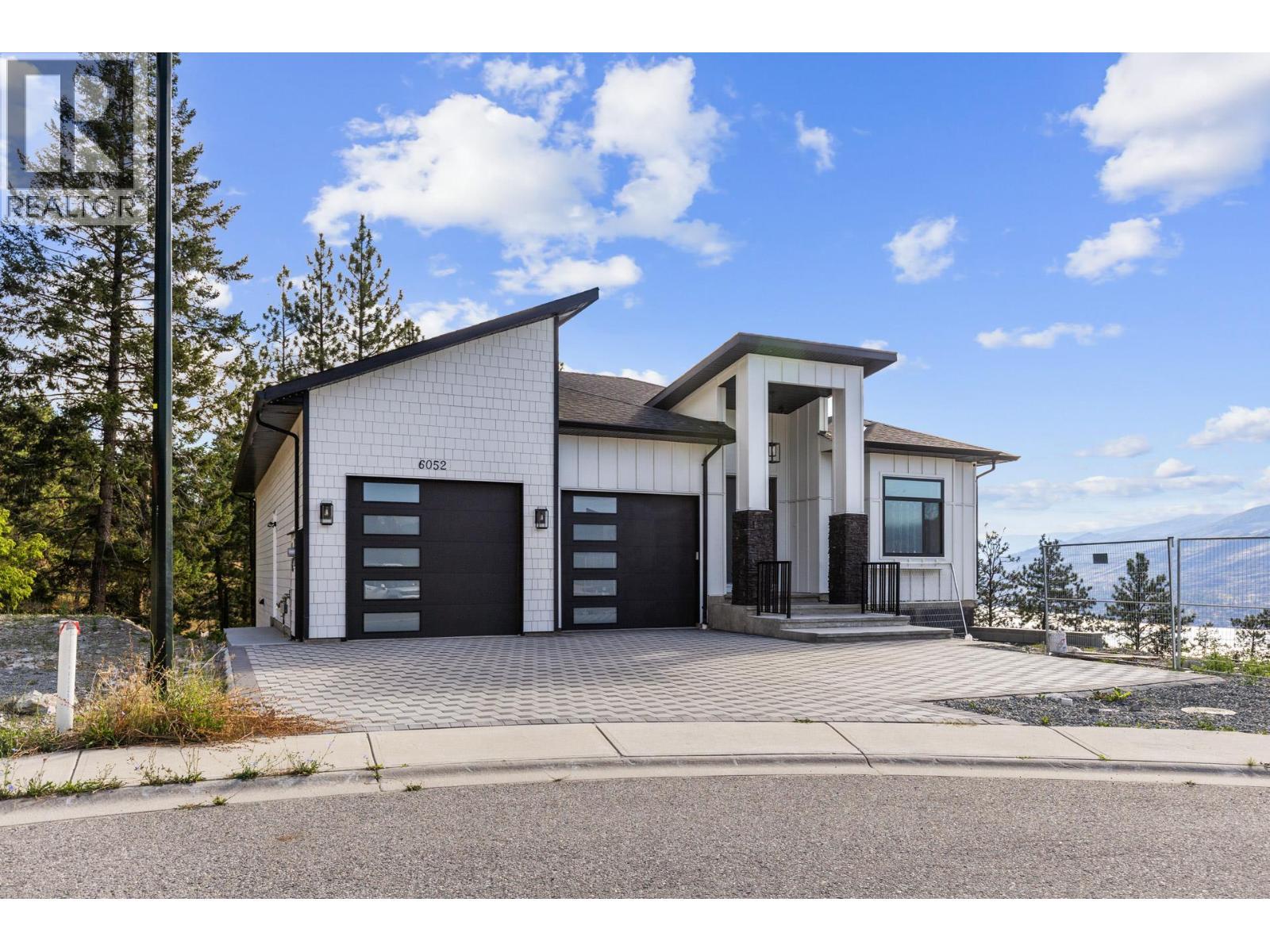6052 Gerrie Road. Peachland, British Columbia