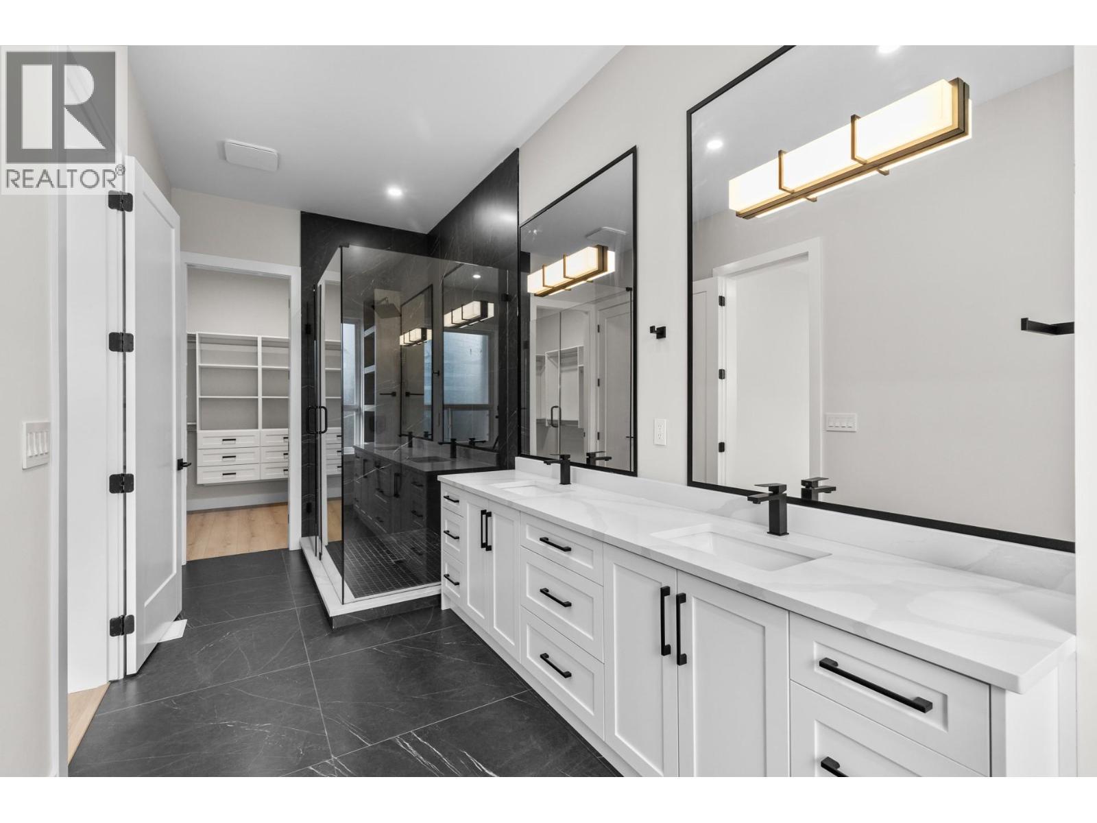 6052 Gerrie Road. Peachland, British Columbia