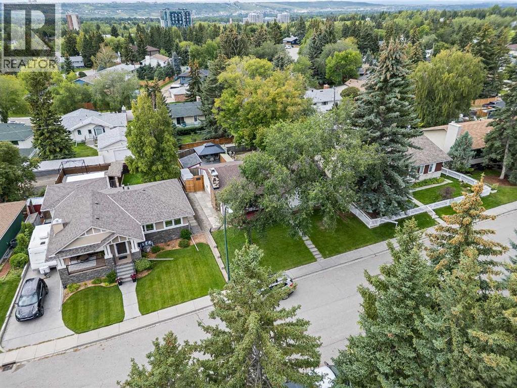 6407 Dalton Drive Nw, Calgary