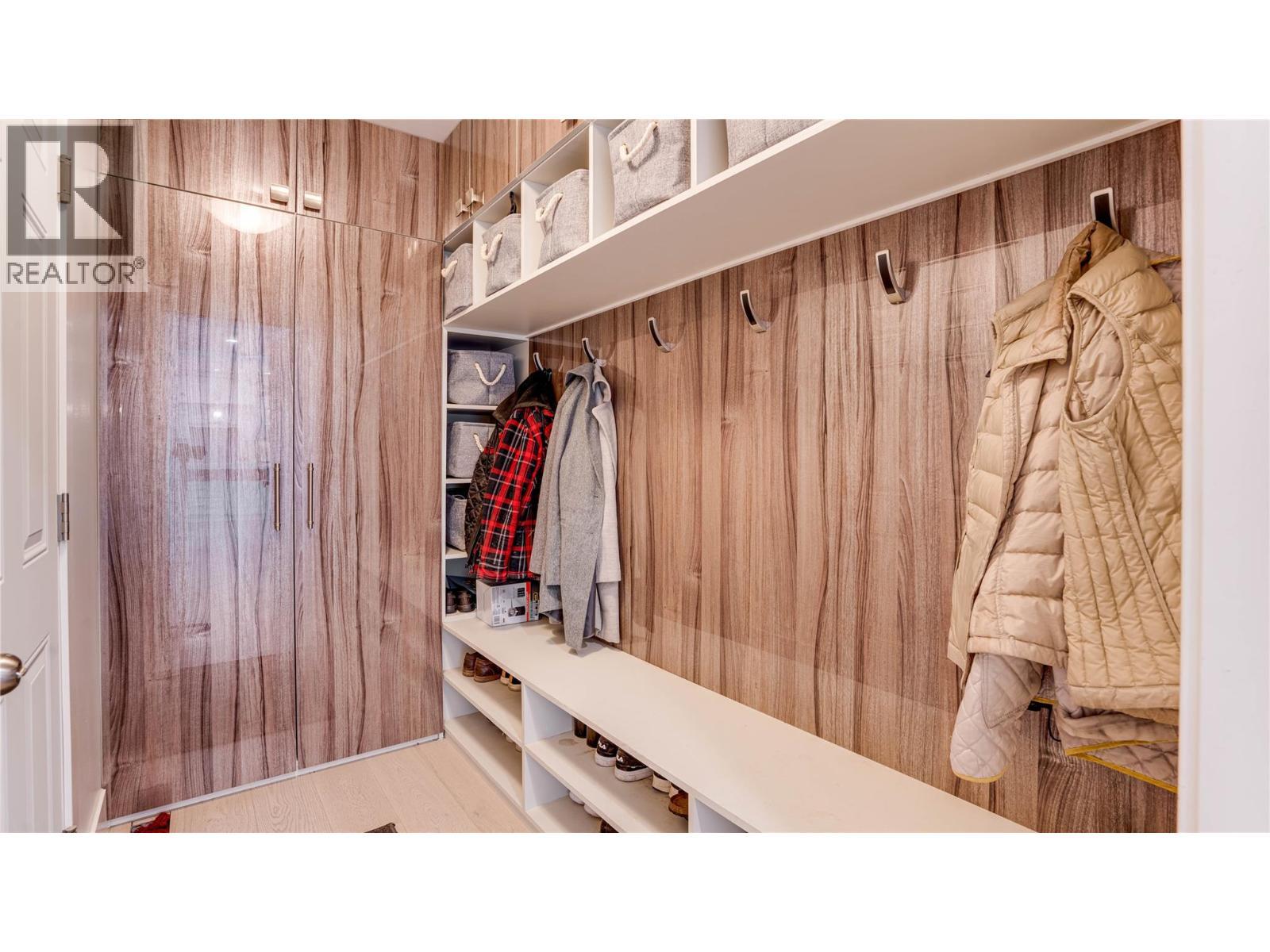 8792 Cortland Place. Coldstream, British Columbia