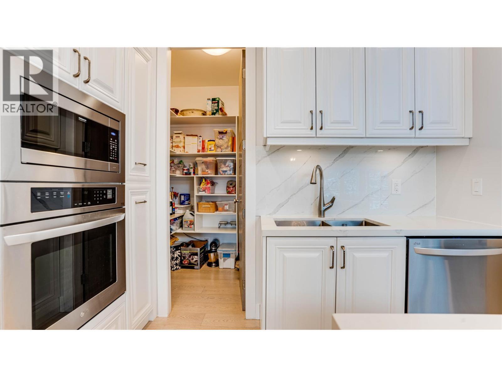 8792 Cortland Place. Coldstream, British Columbia