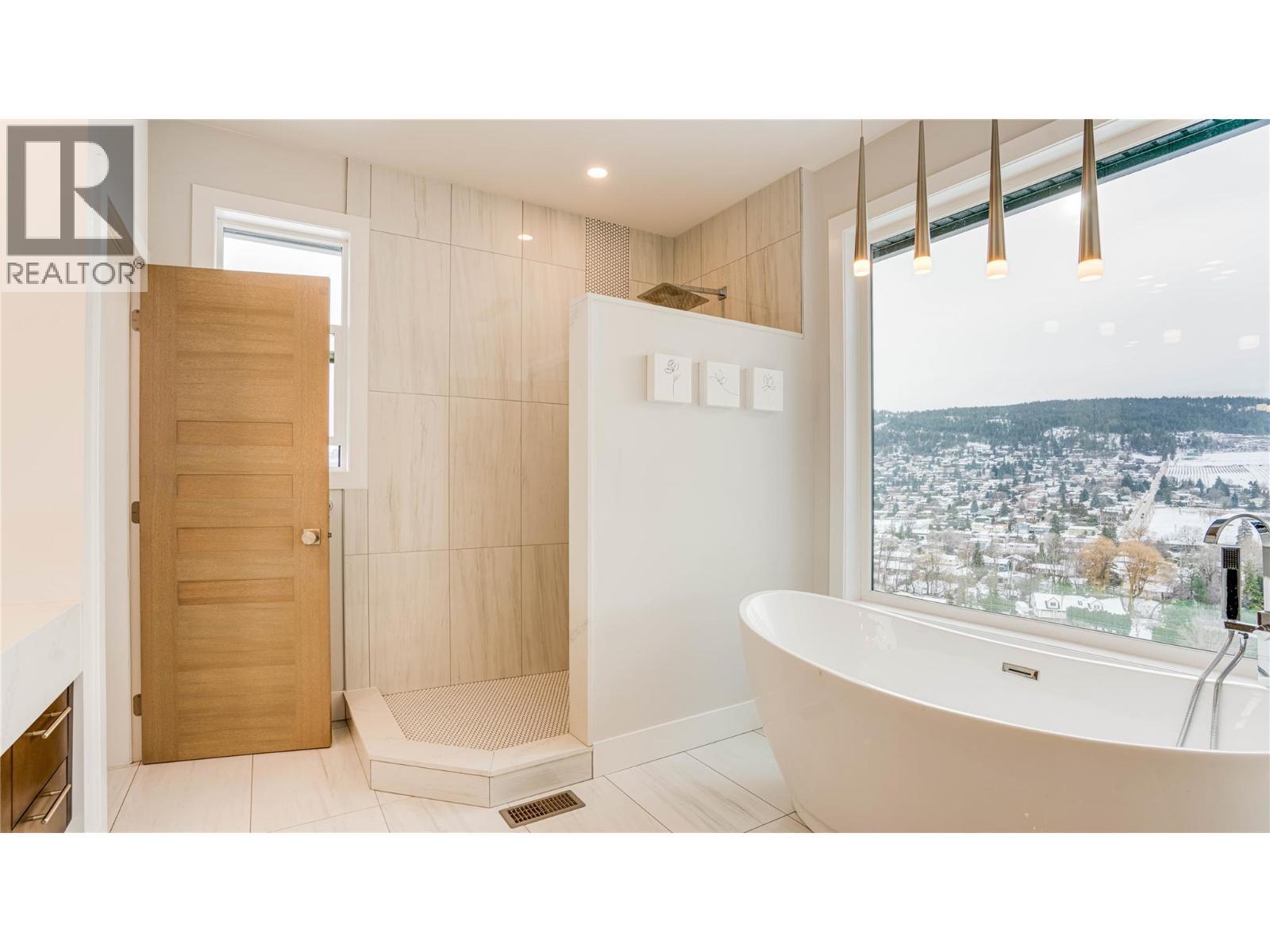 8792 Cortland Place. Coldstream, British Columbia