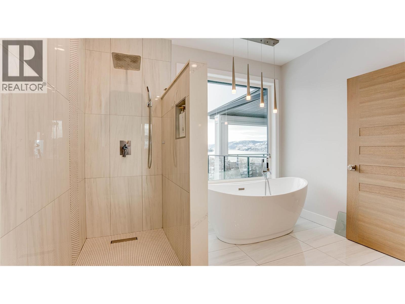 8792 Cortland Place. Coldstream, British Columbia