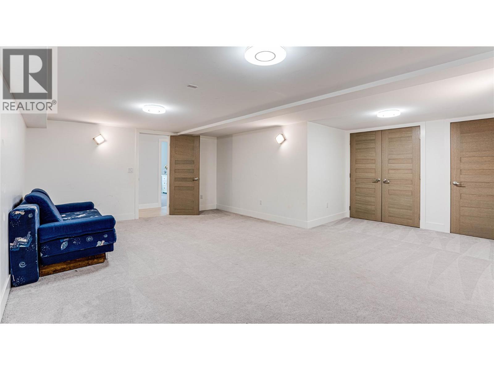 8792 Cortland Place. Coldstream, British Columbia