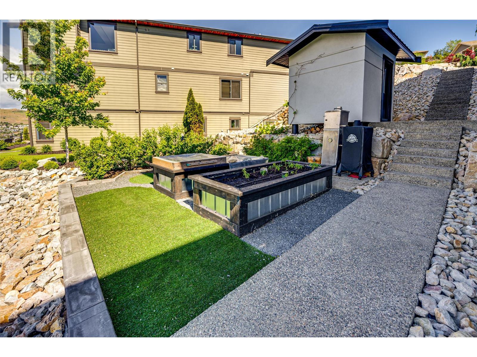 8792 Cortland Place. Coldstream, British Columbia
