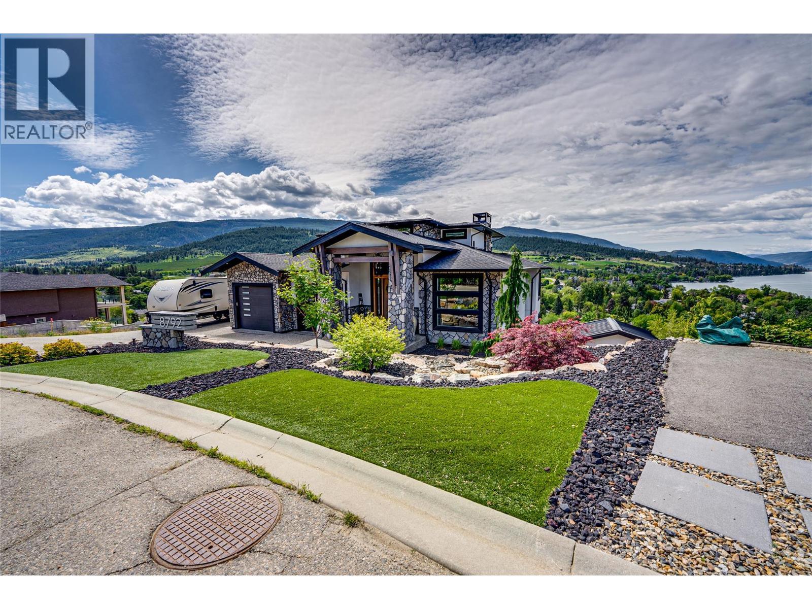 8792 Cortland Place. Coldstream, British Columbia