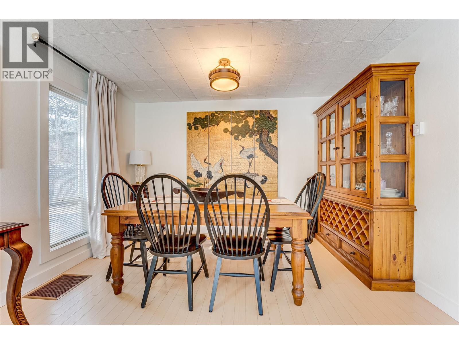 409 Hummingbird Avenue. Vernon, British Columbia