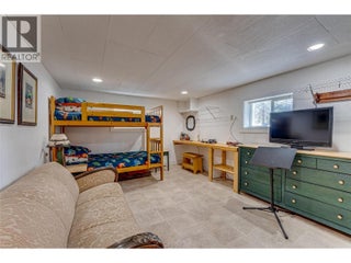 409 Hummingbird Avenue. Vernon, British Columbia