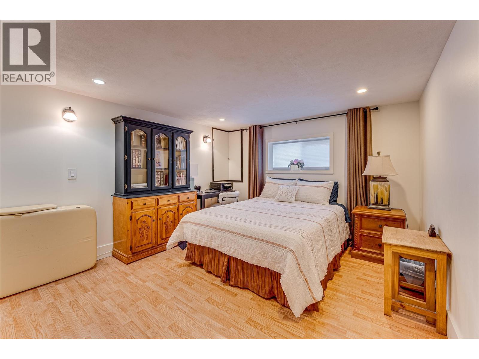 409 Hummingbird Avenue. Vernon, British Columbia