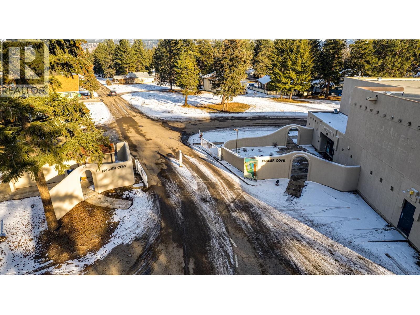 409 Hummingbird Avenue. Vernon, British Columbia